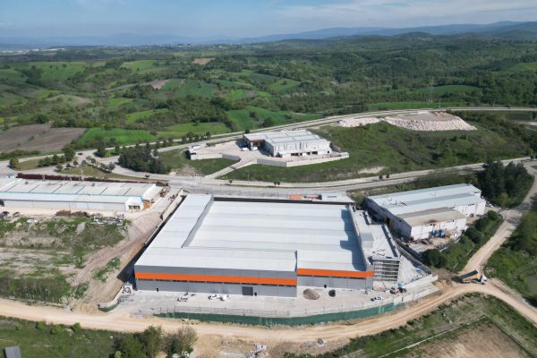 WhatsApp Image 2025-12-09 at 18.54.05